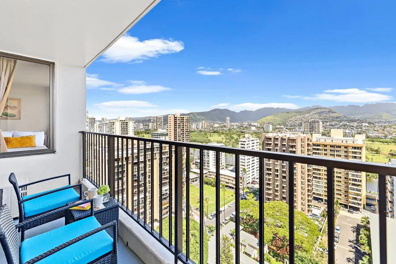 1Br Condo With Beautiful Mountain Views And Free Parking! Honolulu Apartment