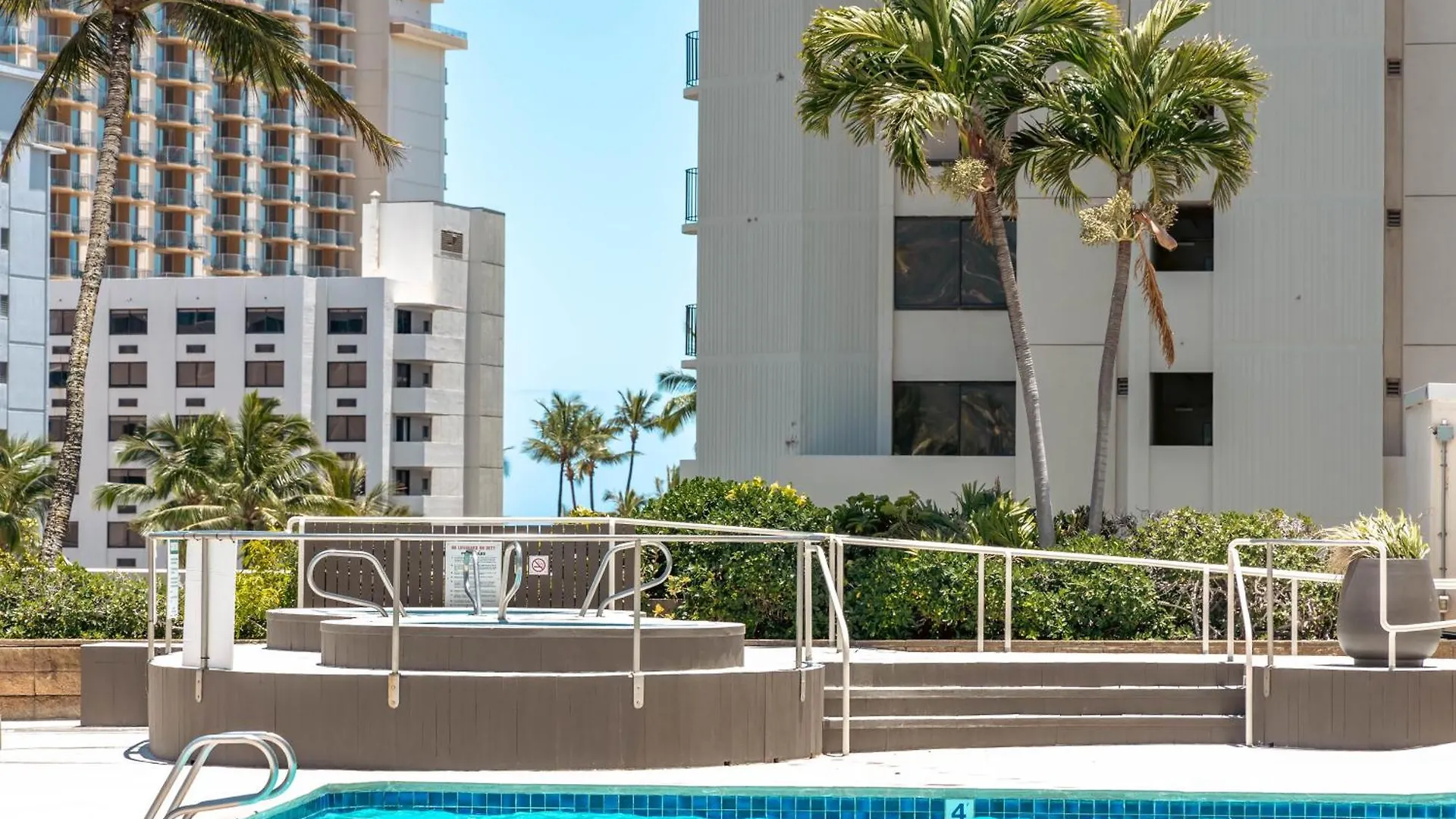 1Br Condo With Beautiful Mountain Views And Free Parking! Honolulu Apartment